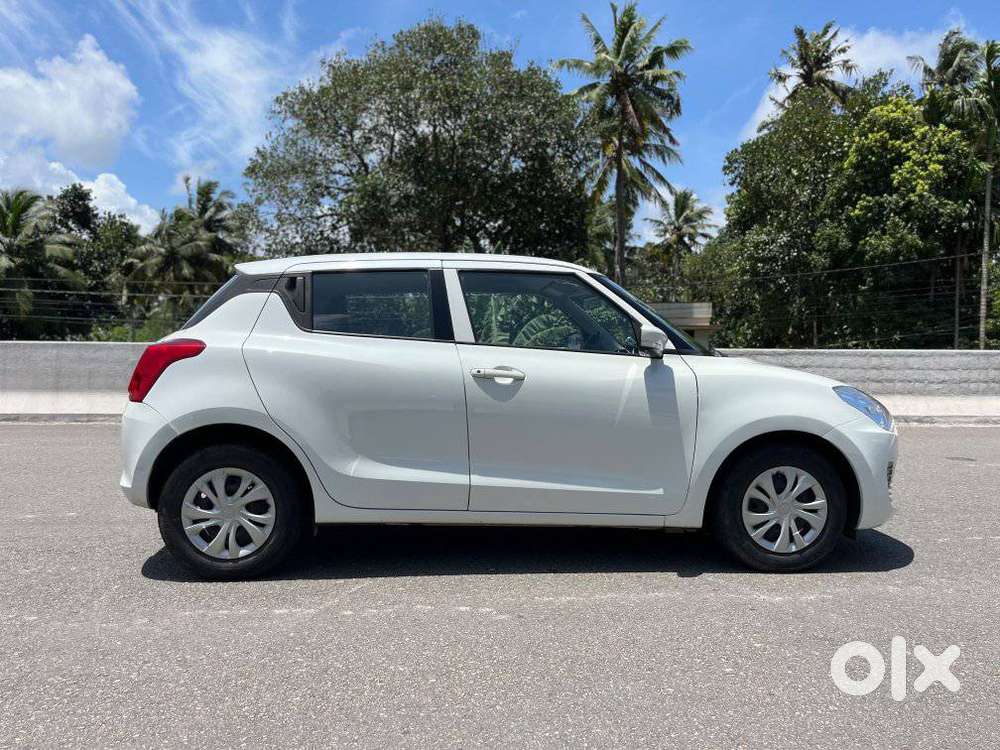 Maruti Suzuki Swift Amt Vxi, 2018, Petrol