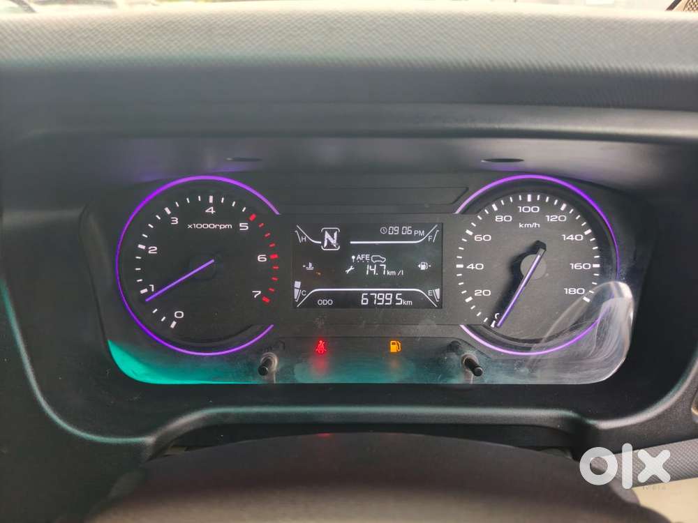 Mahindra Marazzo M2 8str, 2019, Diesel
