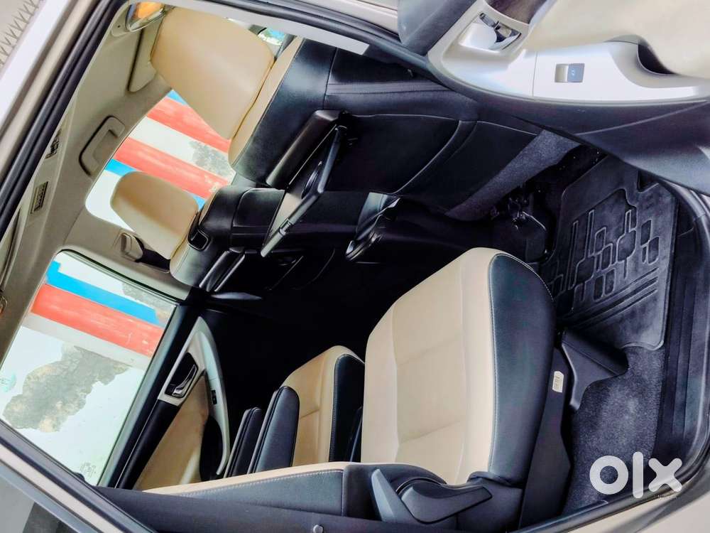 Toyota Innova Crysta 2.8z Automatic, 2019, Diesel