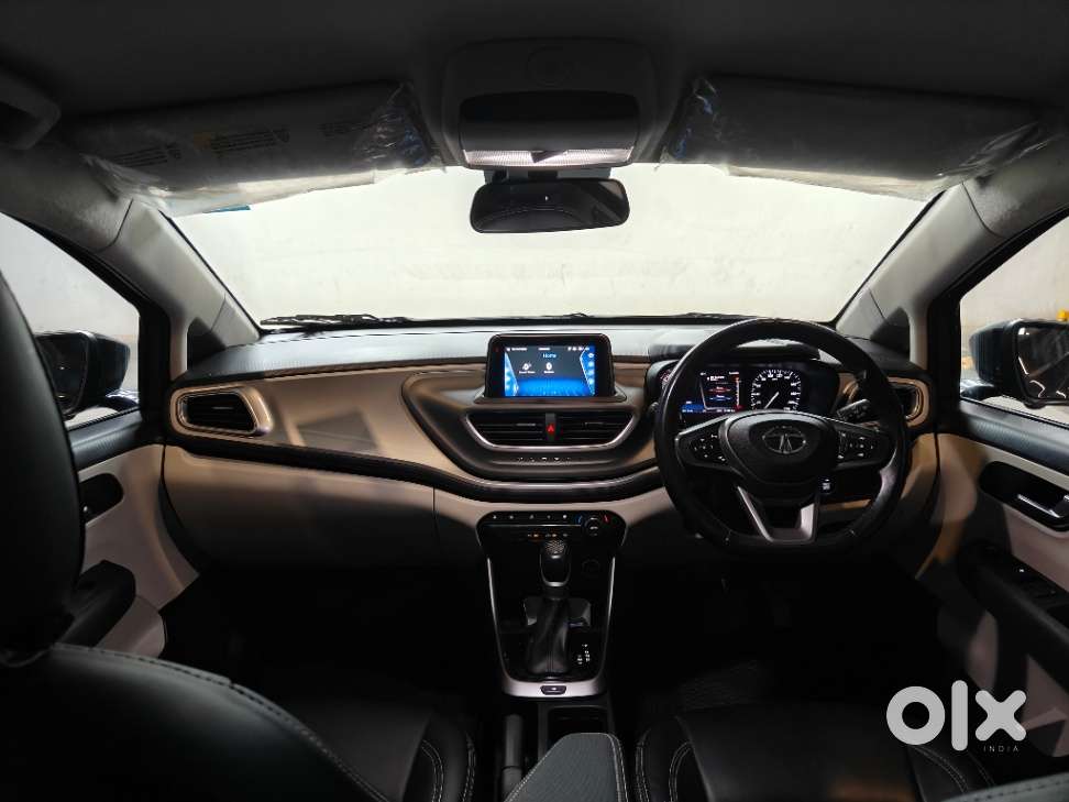 Tata Altroz 1.2 Xza Petrol Dct, 2022, Petrol