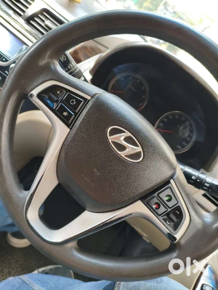 Hyundai Fluidic Verna