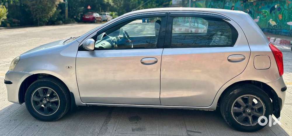 Toyota Etios Liva 2011-2012 G, 2011, Cng & Hybrids