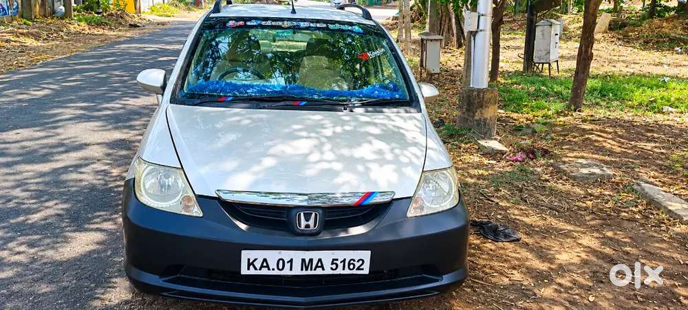 Honda City ZX 2005 year petrol