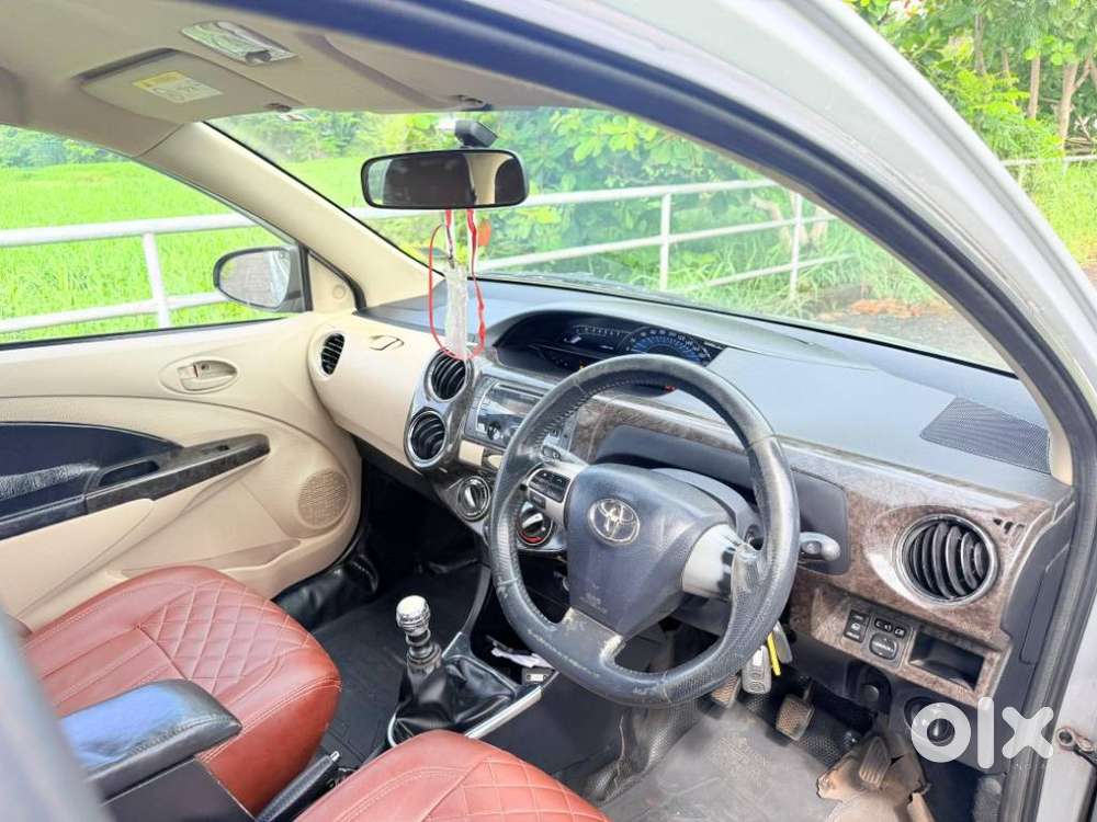 Toyota Etios Liva 2014-2016 Vxd, 2017