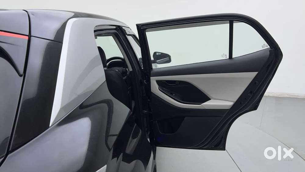 Hyundai Creta 1.5 Ex Petrol, 2022, Petrol