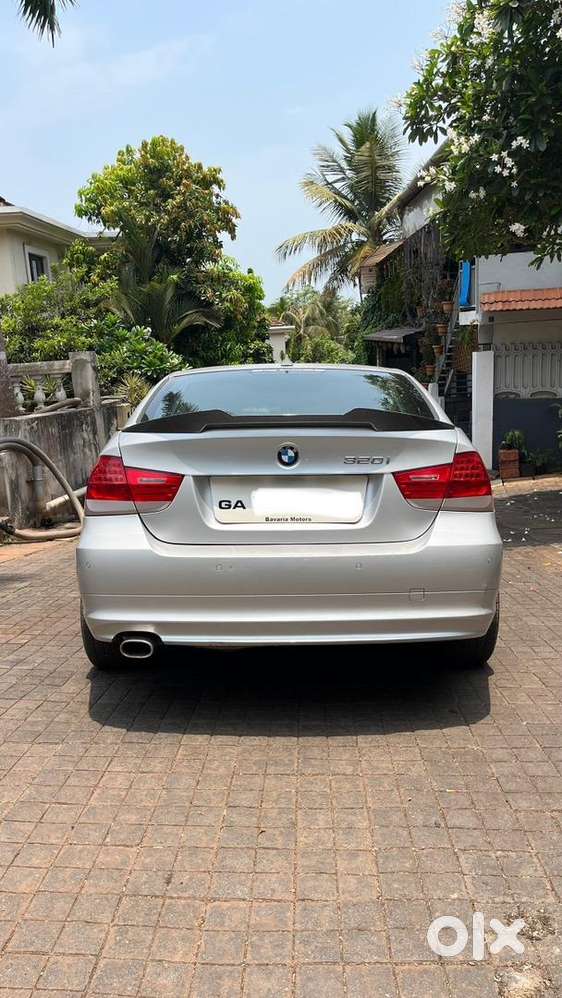 Bmw 3 Series 2011 Petrol 23000 Km Driven