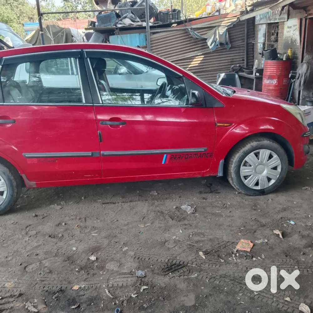 Ford Figo 2012 Diesel 164672 Km Driven
