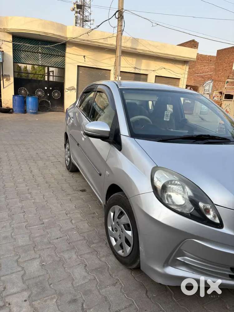 Honda Amaze 2015 Diesel 125000 Km Driven