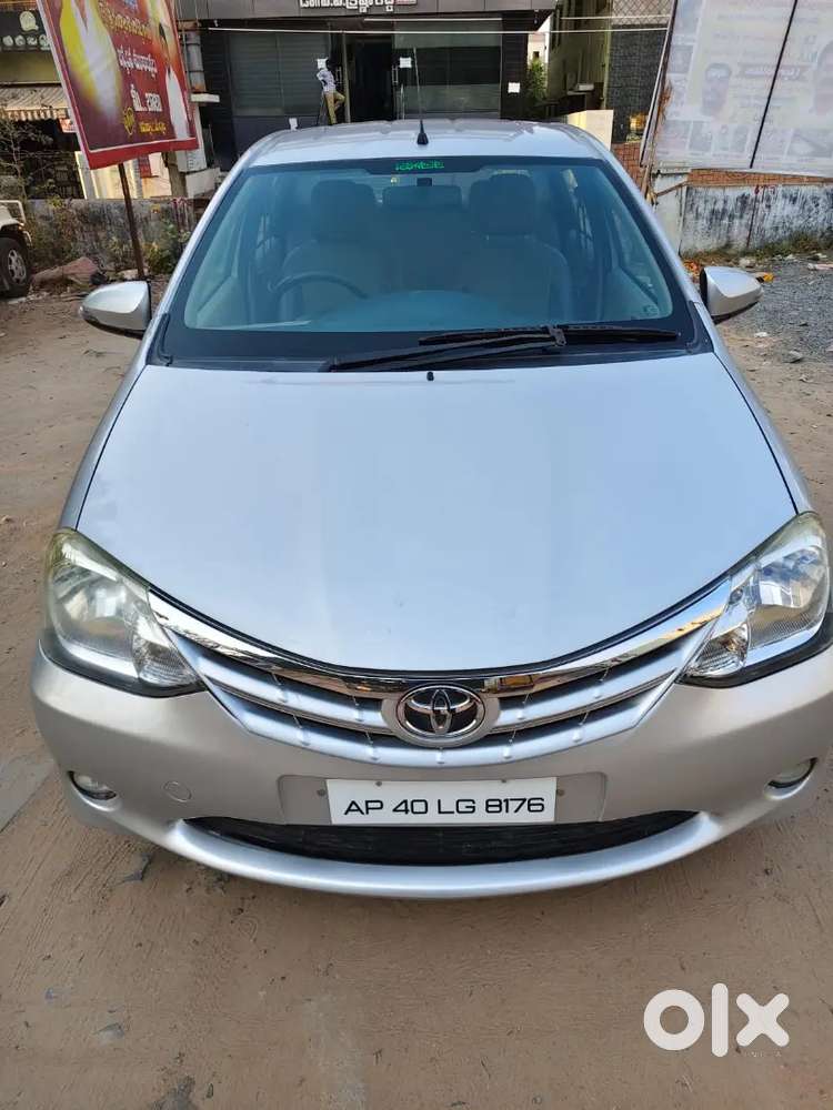 2013 Model 
Petrol & Cng
67000 Original Reading 
No Complaints