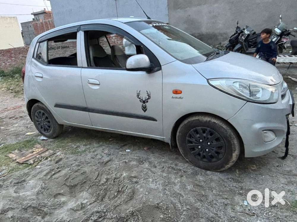 Hyundai Petrol Car 201