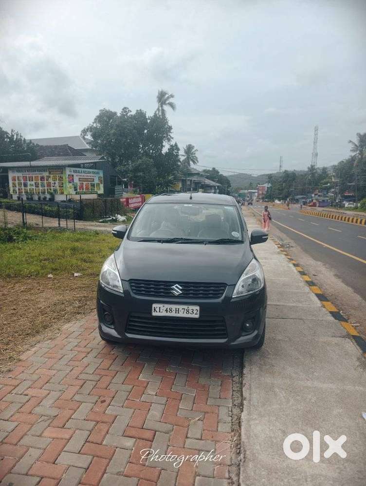 Maruti Suzuki Ertiga, 2016, Petrol