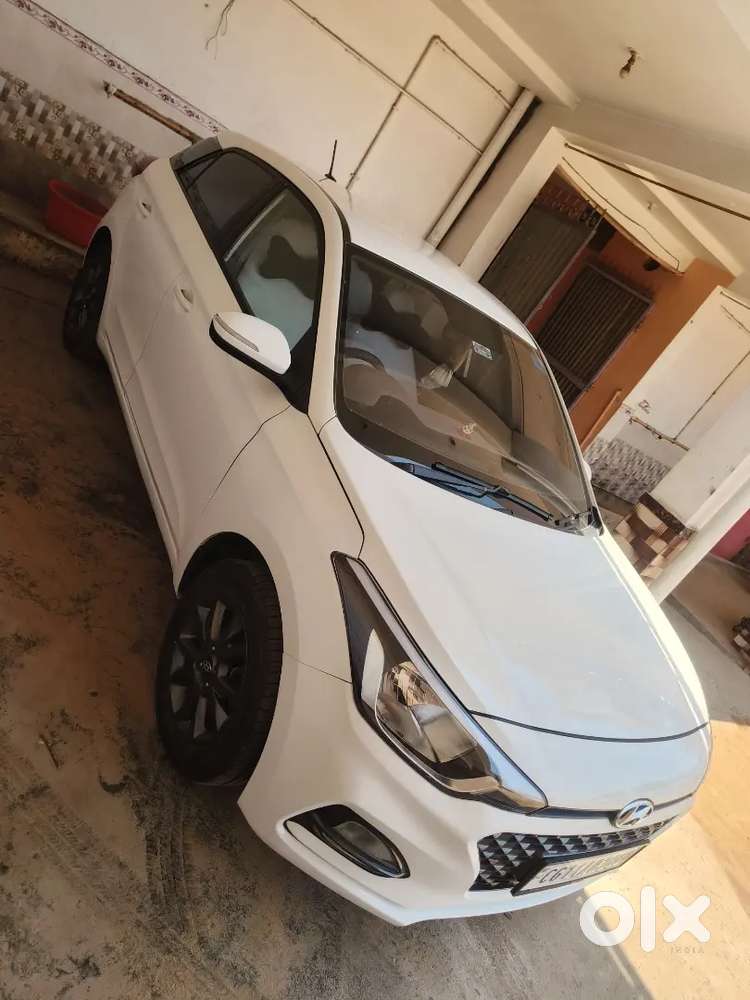 Hyundai I20 2018 Petrol 52000 Km Driven