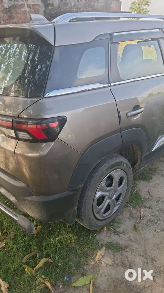 Maruti Suzuki Brezza 1.5 Lxi Cng, 2024, Cng & Hybrids