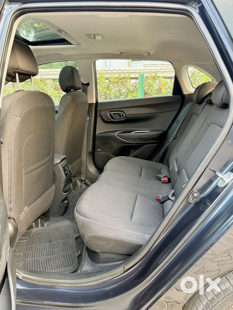 Hyundai I20 Asta (o) 1.2 Ivt, 2022, Petrol