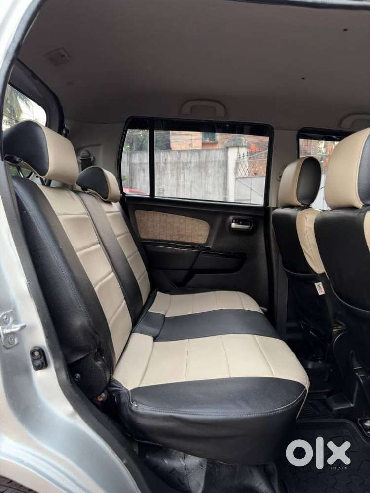 Maruti Suzuki Wagon R Vxi Amt1.2, 2017, Petrol