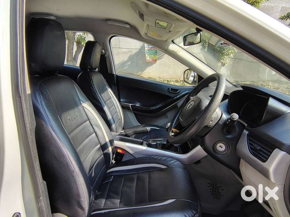 Tata Nexon 1.5 Revotorq Xm (s), 2019, Diesel