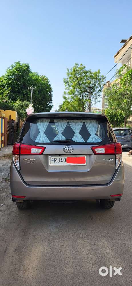 Toyota Innova Crysta 2.4 G Mt, 2022, Diesel