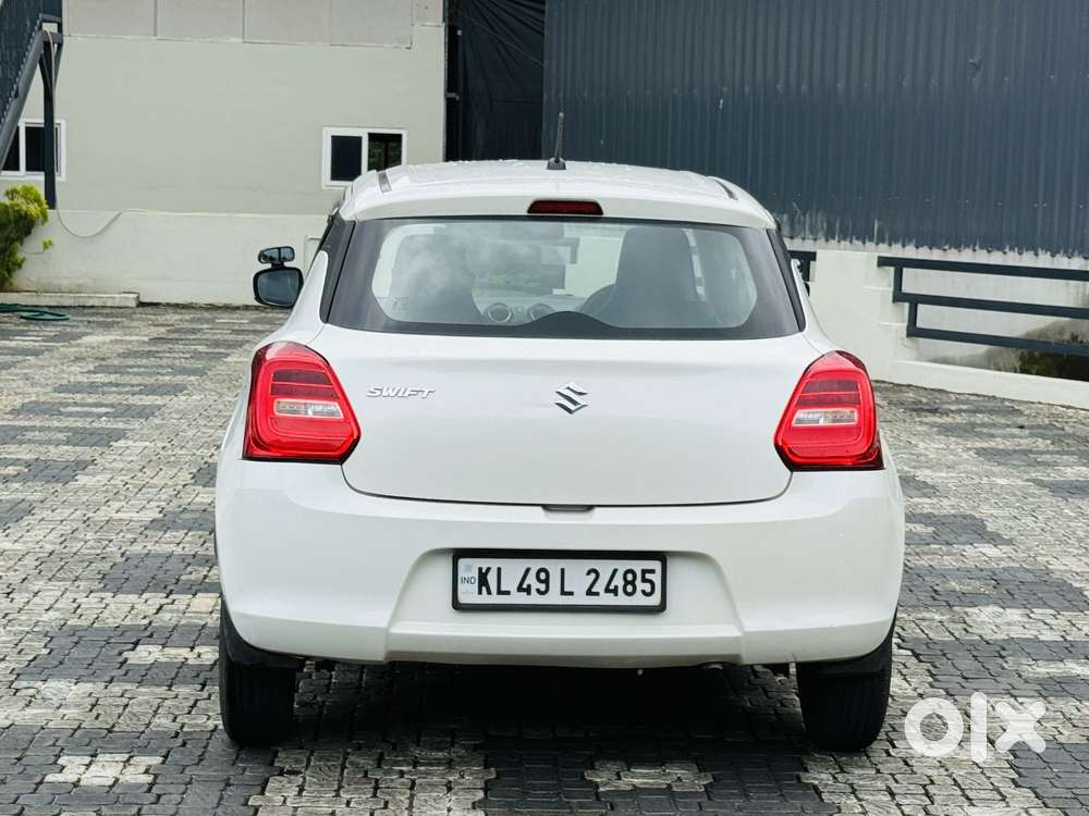 Maruti Suzuki Swift Lxi Option, 2019, Petrol