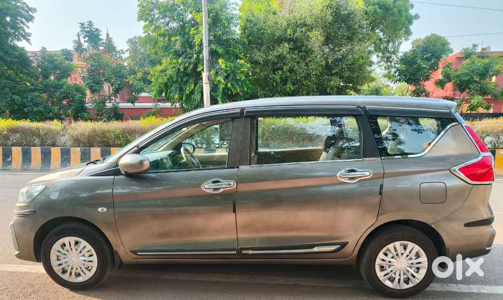 Maruti Suzuki Ertiga Lxi Shvs, 2019, Cng & Hybrids