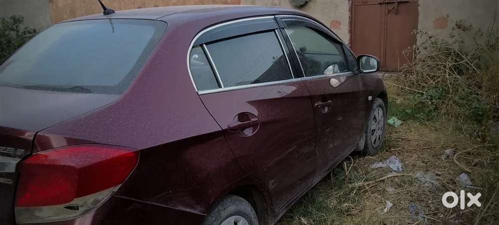 Honda Amaze 2014 Cng & Hybrids 70000 Km Driven