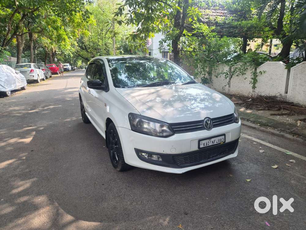 Volkswagen Polo Petrol Highline 1.2l, 2011, Petrol