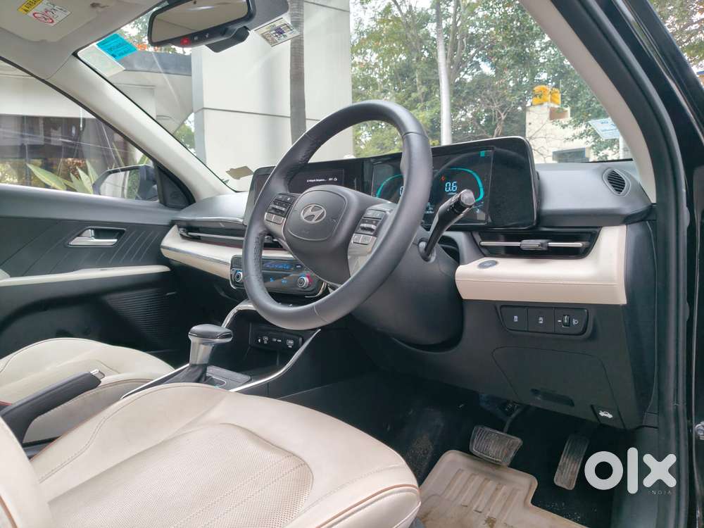 Hyundai Verna 1.5 Sx (o) Ivt, 2024, Petrol