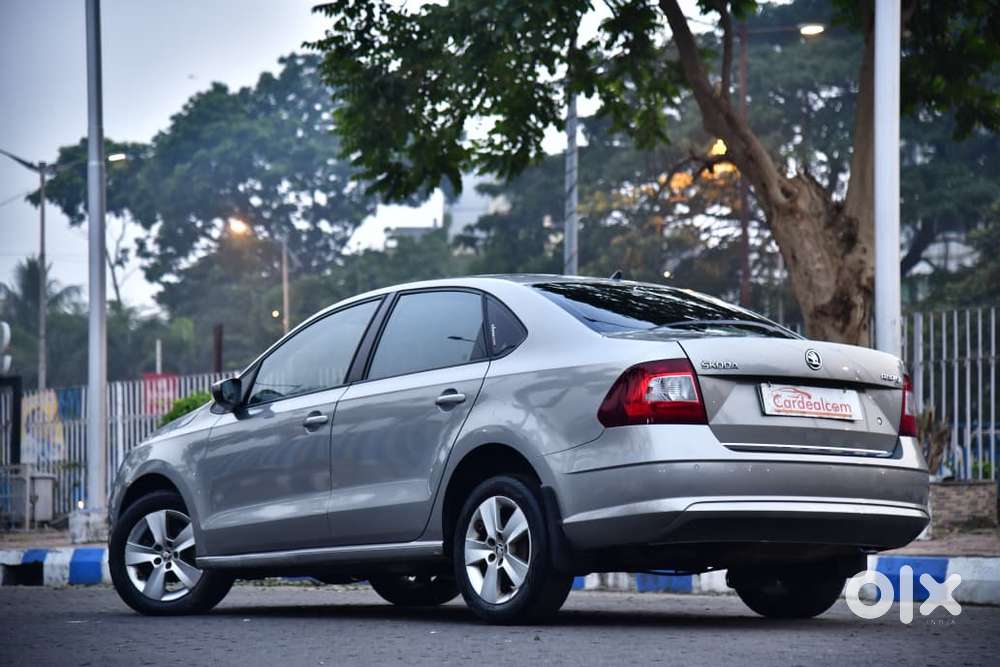 Skoda Rapid 1.6 Elegance Plus Mpi At, 2017, Petrol