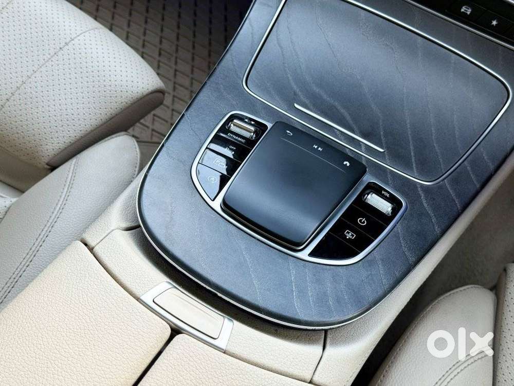 Mercedes-benz E-class E 200 Exclusive, 2023, Petrol