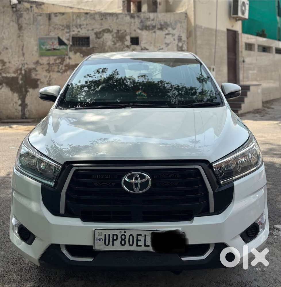 Toyota Innova Crysta 2.4 G Mt 8s, 2018, Diesel