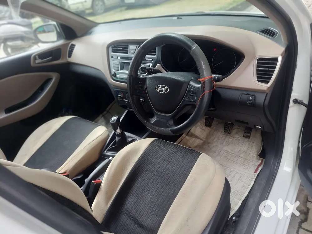 New Condition Hyundai Elite Give 28kmpl- I20 2017 1st Owner