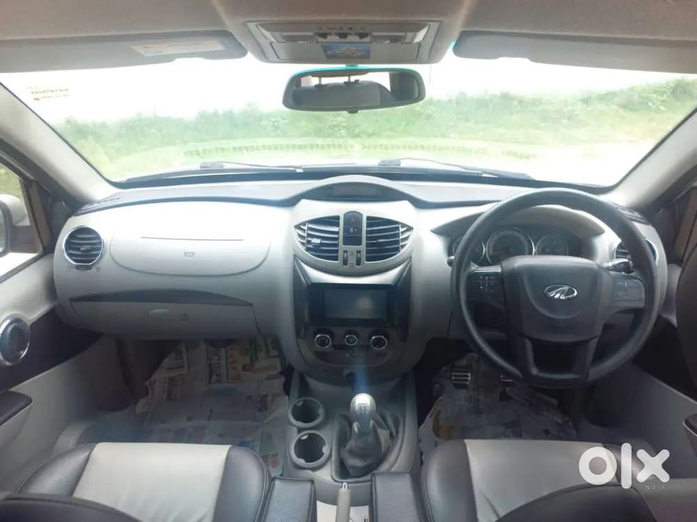 Mahindra Nuvosport 2016