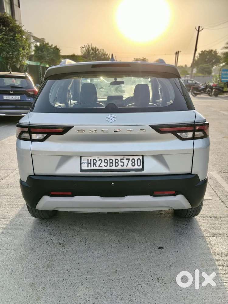 Maruti Suzuki Brezza 1.5 Lxi Cng, 2023, Cng & Hybrids