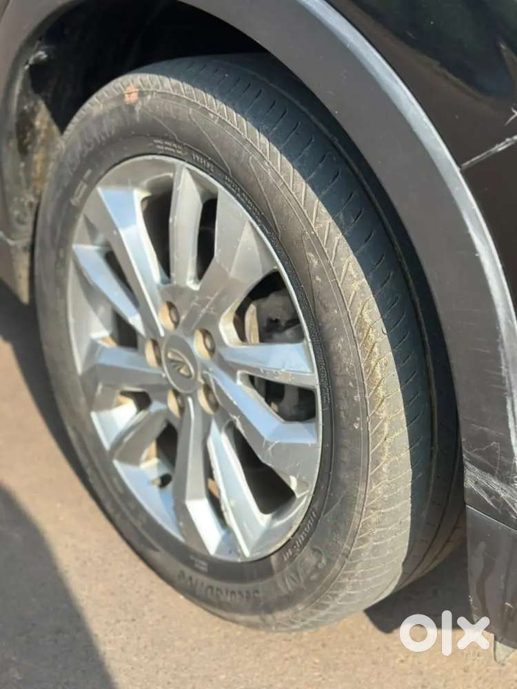 Mahindra Xuv300 W8 Top Model 2019 Petrol In Mint Condition