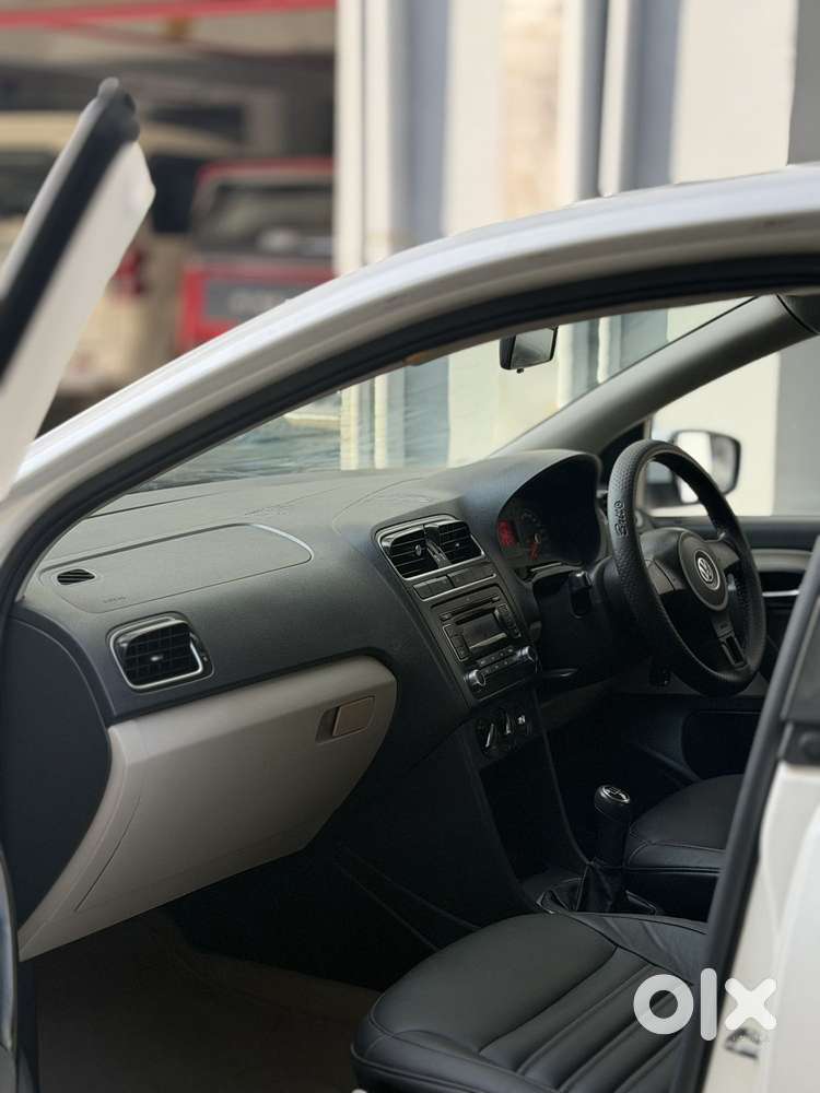 Volkswagen Polo Petrol Highline 1.2l, 2012, Petrol