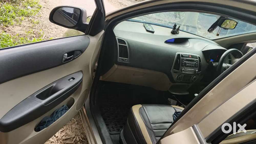 Hyundai I20 1.2 Sportz 2012