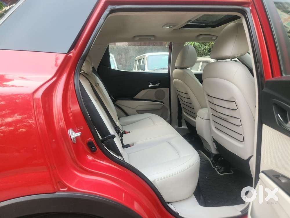 Mahindra Xuv300 W8 Amt Optional Diesel, 2019, Diesel