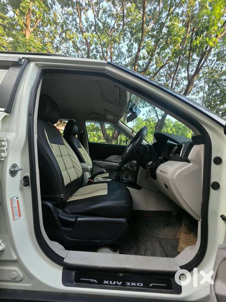 Mahindra Xuv300 W6 Diesel, 2020, Diesel