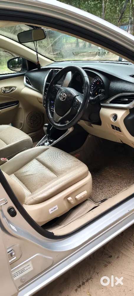 Toyota Yaris Ativ 2018