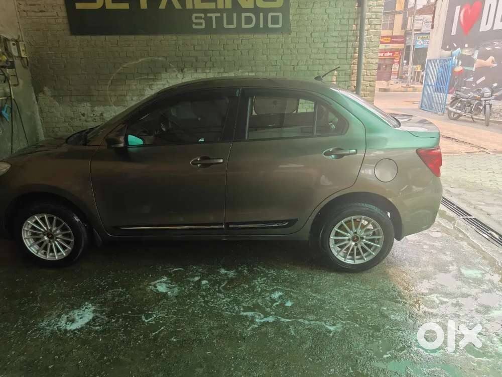 Maruti Suzuki Dzire 2022 Petrol 122000 Km Driven