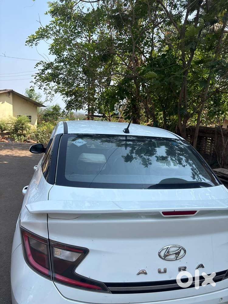 Hyundai Aura 2023 Cng & Hybrids Well Maintained
