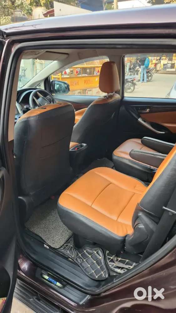 Innova Crysta , Petrol