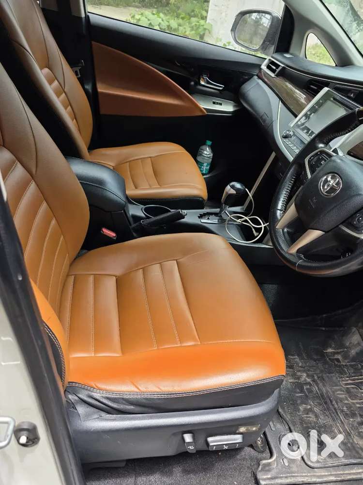 Toyota Innova Crysta 2016