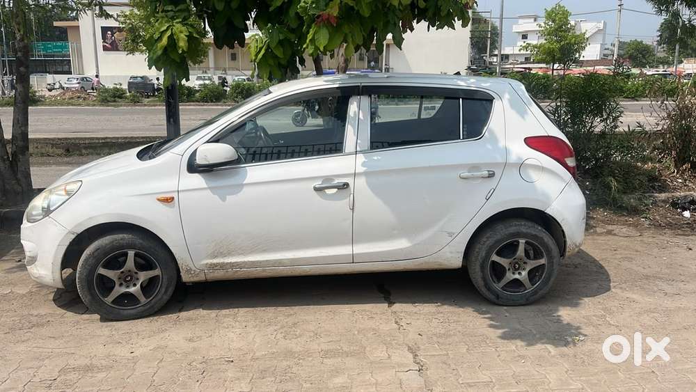 Hyundai I20 108400 Km Driven