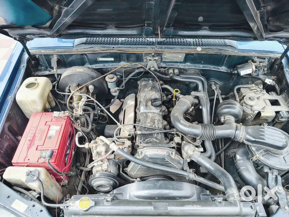 Toyota Qualis Gs 2000