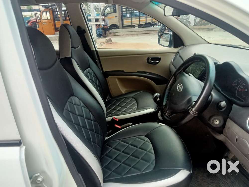 Hyundai I10 Sportz At, 2012, Petrol