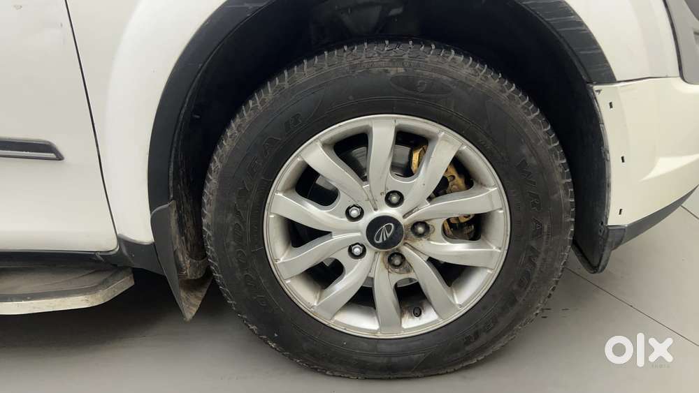 Mahindra Xuv500 W10 At, 2016, Diesel