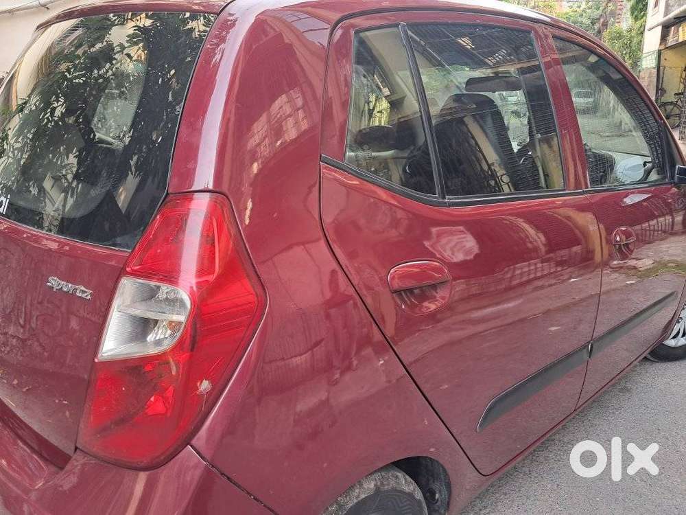 Hyundai I10 Sportz, 2017, Petrol