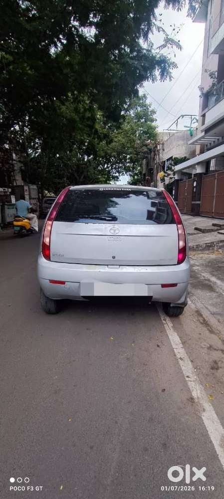 Tata Indica Vista Aura Plus 1.2 Safire, 2011, Petrol