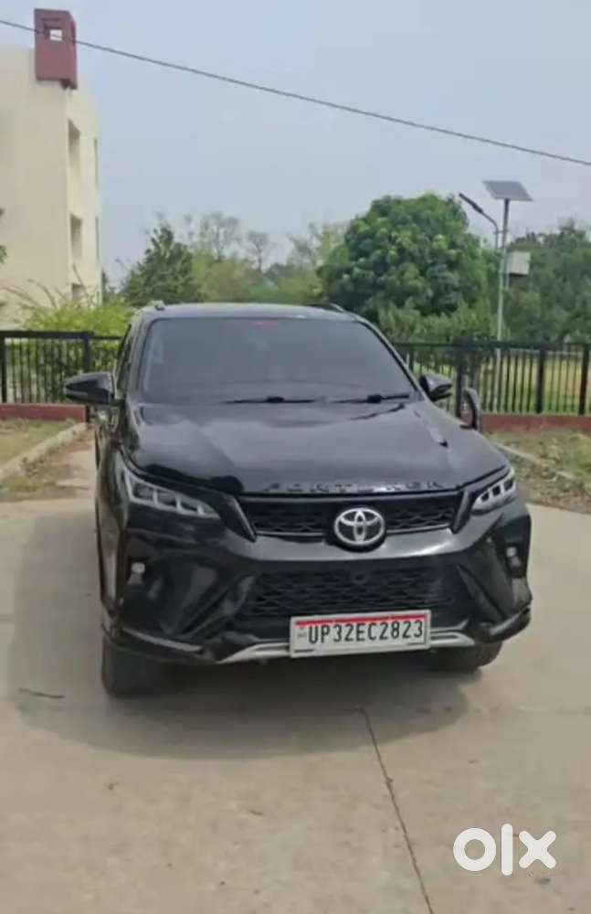 Toyota Fortuner 2012 Petrol 4x4
