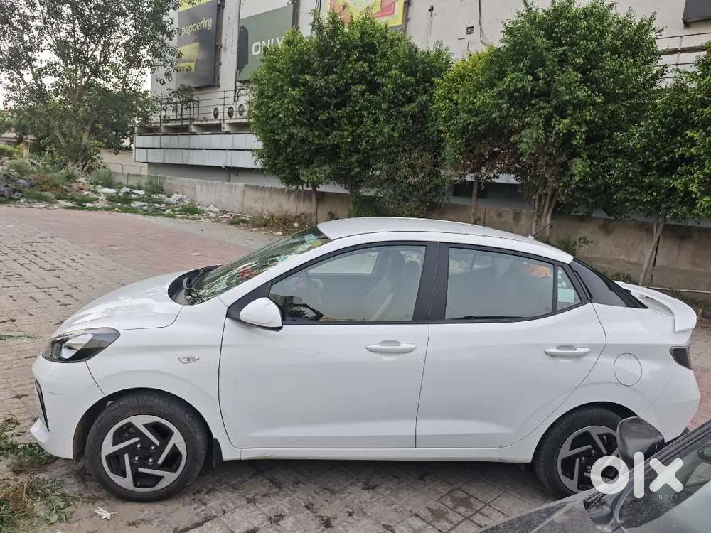 Hyundai Aura Sx 2025